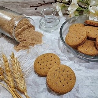 بیسکوییت ساقه طلایی