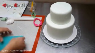 تزیین زیبای دو مدل کیک با فوندانت