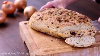 نان کاراملی با پیاز