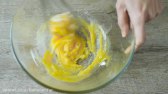 کیک توت فرنگی در ۱۰ دقیقه